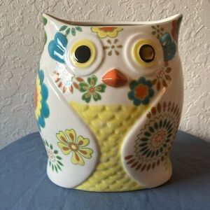 Pier 1: Yellow & Blue Ceramic Owl Vase/Decor